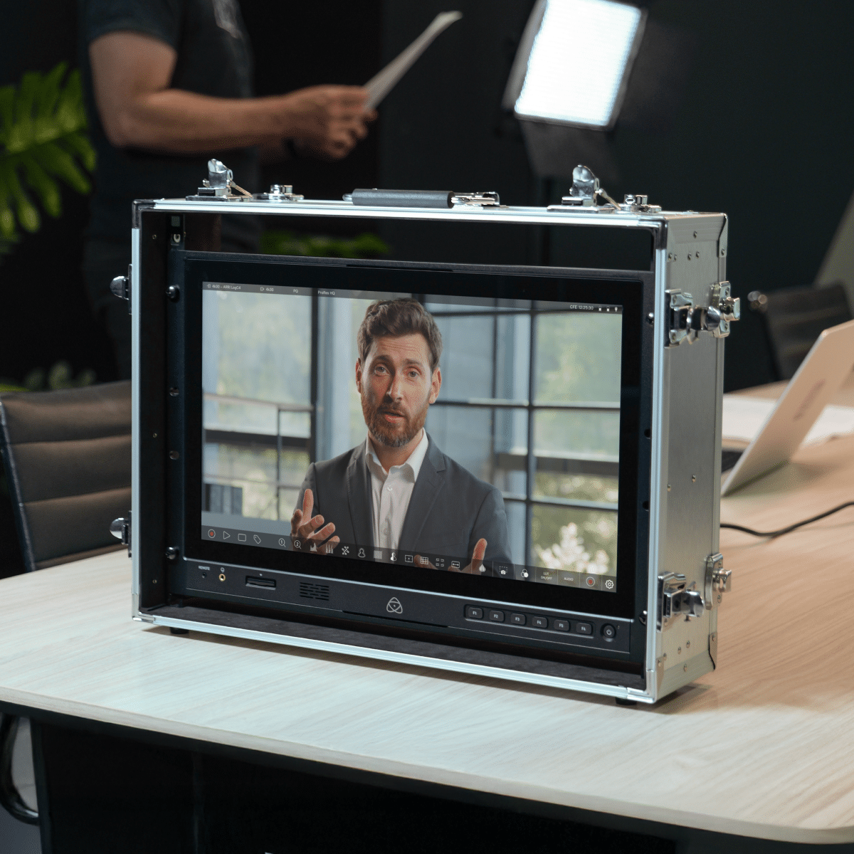 Shogun AV-19 – 19″ Rack 4K Monitor-Recorder-Switcher